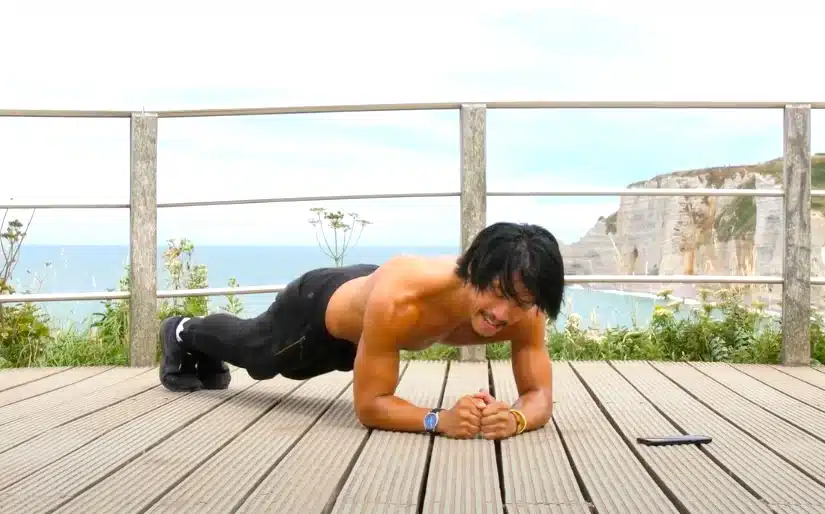 Les crunchs sont les pires exercices de musculation (pour les débutants) ! 3 ex 4